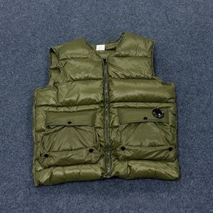 Gilet <span class=keywords><strong>Vintage</strong></span> di Lusso da Uomo C.P. Company dal Design Iconico per un Uso Versatile e Avventure Urbane - Product Image 5