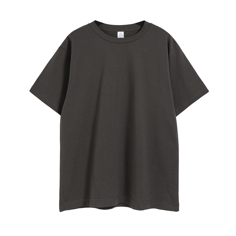Gris foncé