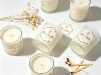 Étiquettes à Bordure Dorée Large Noir Mat - Autocollants Personnalisés de Luxe avec Impression Dorée pour Parfums et Bougies Parfumées