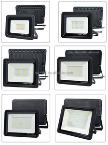 Faro LED a Risparmio Energetico 30W 2700lm IP66 Impermeabile per Esterni, Proiettore per Cortile e Garage 30w 100w 150w 200w 300w - Product Image 2