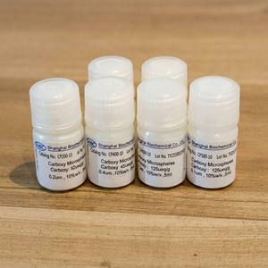Microesferas de PS Carboxiladas Químicamente Estables para Estudios de Bioconjugación y Autoensamblaje de Polímeros, Suministro de Materia Prima para Laboratorio - Product Image 1