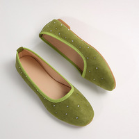 Chaussures plates à bout carré style français pour femmes, printemps automne 2025, rivets, à enfiler, talon plat, style rétro
