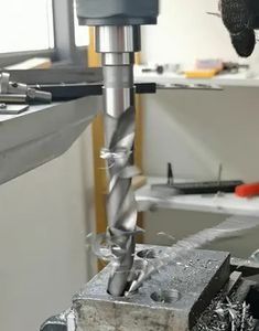 Forets hélicoïdaux à queue conique entièrement fraisés en acier rapide 4341 DIN345 de 10-20 mm, haute qualité, fabrication usine 2026 - Product Image 2