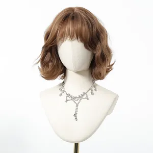 Pelucas sintéticas color marrón miel, peluca corta ondulada para mujer, peluca de Cosplay para fiesta, pelo falso Natural para uso diario con flequillo, peluca Lolita resistente al calor - Product Image 3