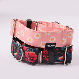 ओकीपेट्स थोक नो-स्लिप एडजस्टेबल एंटी-एस्केप डिजाइन कुत्ते कॉलर लाल फूल मुलायम मार्टिंगेल कुत्ते कॉलर - Product Image 5