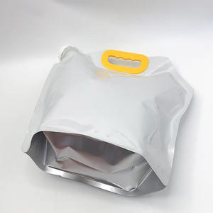 Bolsa de Plástico Reutilizable con Boquilla Vertical de Aluminio de Grado Alimenticio de 5L y 10L para Vodka, Cerveza, Vino, Agua y Bebidas - Product Image 4