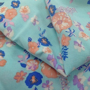 Nuevo Conjunto de Tela de Rayón con Diseño Floral Violeta Púrpura, 100% Viscosa, de Alta Calidad, en Oferta - Product Image 4