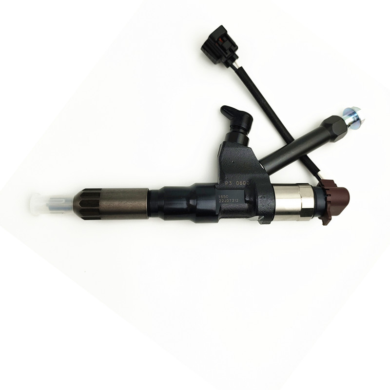Diesel Injector 23670-0E060 Common Rail Injector 295050-1650 for ISUZU