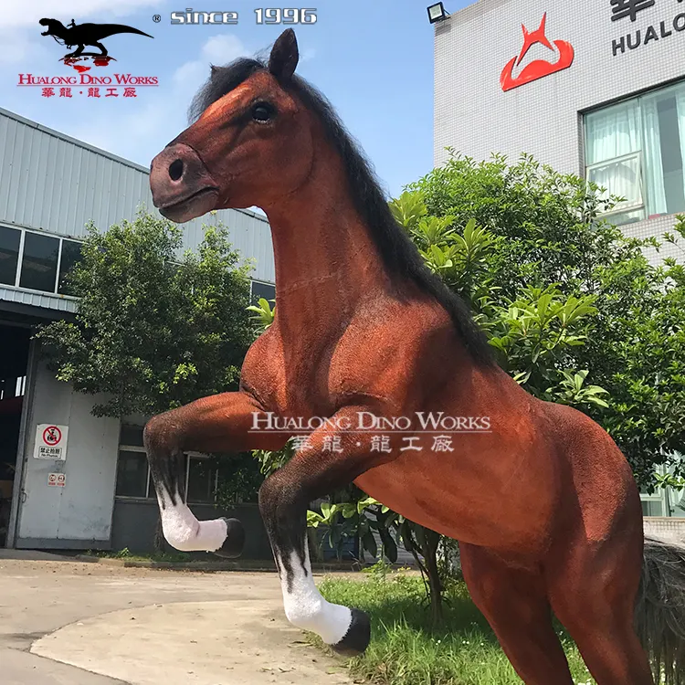 Cavallo di simulazione Animatronic Animal Film cavallo in fibra di vetro a grandezza naturale in vendita