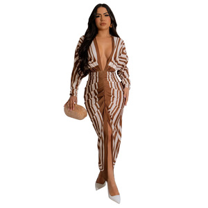 <span class=keywords><strong>Robe</strong></span> fendue sexy à manches longues et col en V imprimé multicolore pour femme - Nouveauté 10798 - Product Image 4