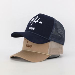 Logotipo personalizado bordado cuerda Gorras al por mayor OEM de alta calidad para hombre de algodón de 5 paneles deportes al aire libre gorra de camionero clásico sombrero de malla - Product Image 1