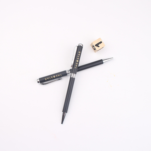Stylo bille personnalisé avec logo d'hôtel, promotionnel, en métal noir, largeur d'écriture 1,0 mm - Product Image 4