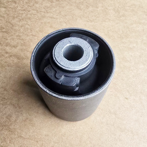 Silentbloc de bras de suspension inférieur avant Toyota 48620-59045 48640-59045 en acier au manganèse résistant à l'usure - Product Image 3
