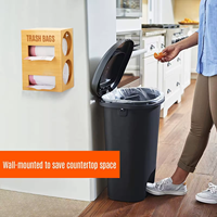Dispenser di sacchetti della spazzatura di bambù e scatola di immagazzinaggio a forma di rettangolo 2-in-1 Organizer per sacchetti di immondizia porta rotolo di plastica
