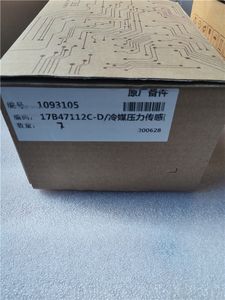 Capteur de pression et sonde de température Hisense <span class=keywords><strong>Hitachi</strong></span> pour climatisation centrale NSK-BH020D-659 17B47112C 17B47112C-<span class=keywords><strong>D</strong></span>, alimentation manuelle au gaz - Product Image 5