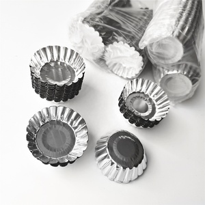 B304 Poêle ronde cannelée en aluminium, récipient jetable en forme <span class=keywords><strong>de</strong></span> chrysanthème pour pouding, cuisson, dessert - Product Image 4