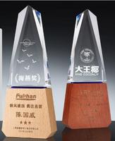 Trophée en bois massif avec sculpture en cristal, personnalisable, pour les ventes, l'assurance, le personnel exceptionnel, le groupe, l'entreprise, la couronne, la performance de l'équipe, la plaque
