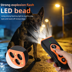Dispositif anti-aboiement ultrasonique longue portée 4 en 1 pour chien, avec lampe torche LED - Product Image 6