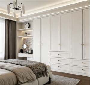 Armoire à portes miroir personnalisée avec panneaux miroir pleine longueur, mécanisme de fermeture douce et compartiments de tiroirs, armoire de chambre à coucher - Product Image 3