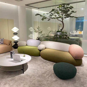 Divano Componibile di Lusso in Tessuto Pebble Italiano dal Design Creativo e Originale Nuovo Letto d'Appoggio in Spugna e Pietra Elegante Set da Soggiorno Leggero - Product Image 4