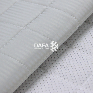 Groothandel Luxe Gestikte Koelende Anti-Pilling 3D Mesh Ademende Ecologische All-Season Matrasbeschermer - Product Image 4