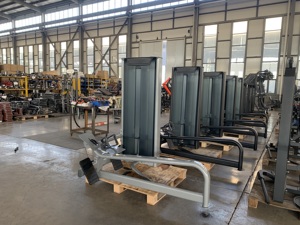 Équipement de <span class=keywords><strong>fitness</strong></span> en acier de haute qualité, très demandé, double fonction (Lat Pull Down/Rameur basse), <span class=keywords><strong>prix</strong></span> usine pour l'entraînement des jambes - Product Image 5