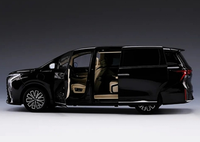 Dongfeng Forthing V9 1:18 Modèle réduit de voiture Voiture de luxe Jouet Fourniture d'usine Modèle de voiture Quantité originale pour cadeaux Hotsale