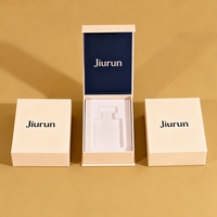 Vente en gros Vaporisateur de parfum unique de haute qualité pour hommes de 30ml 50ml 100ml avec boîte d'emballage