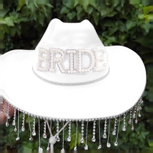 Chapeau de cowboy pour mariée avec franges en strass, décorations pour enterrement de vie de jeune fille (EVJF) sur le thème western et accessoires pour le dernier rodéo de Nashville - Product Image 4