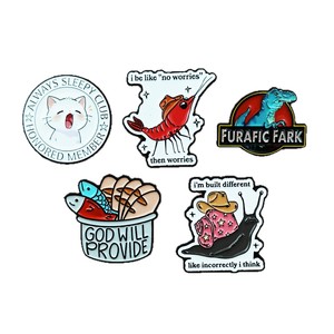 Broches à motifs d'animaux de dessins animés, badges personnalisés en forme de chapeau avec lettres anglaises, accessoires pour sacs à dos et vêtements - Product Image 5