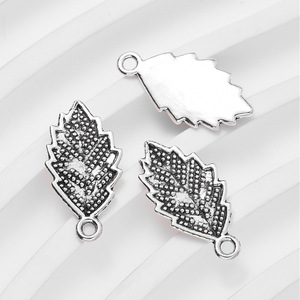 Colgante de Hoja de Aleación de Zinc 11.5x22mm, Plata Antigua Azul, Mezcla Aleatoria, 20 Piezas, Accesorios de Joyería DIY - Product Image 4