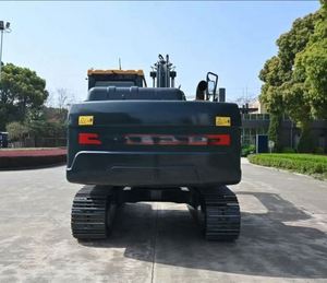 HX135G Compact Radius Excavator 13.5 Ton Crawler Digger Cummins Stage V Engine Urban Construction Hydraulic Power Ready - Product Image 4