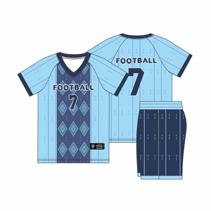 Jersey Sepak Bola Grosir OEM Ringan, Bernapas, Menyerap Keringat, Cetak Transfer Panas, Logo dan Nomor Kustom, Lengan Pendek - Product Image 1