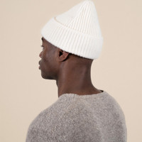 Bonnet en tricot doux et tendance en mélange de cachemire 100% 5 jauges pour hommes