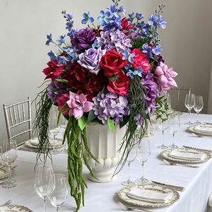 B117 Centrotavola Classico Fatto a Mano con Anthurium Verde e Bianco Stile Naturale Selvaggio, Decorazione Floreale Artificiale per il Giorno di Scherzi d'Aprile - Product Image 5