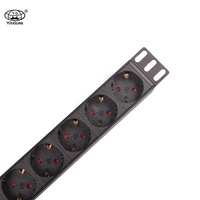 Unités de distribution d'énergie (PDU) 19 "1U 16A 7 voies Prises de type Schuko 1P Disjoncteur PDU Prises