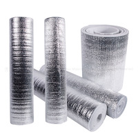 Vente en gros Feuille de mousse réfléchissante Rouleaux d'isolation thermique en mousse blanche EPE 24g