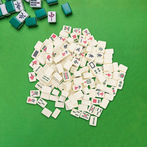 Ensemble de Mahjong chinois numéroté 144 carreaux ensemble Mah-Jong chinois portable avec boîte - Product Image 5