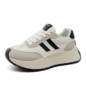 BN002 Baskets rehaussées décontractées pour femmes, plateforme mode printemps-automne, style sportif, bout rond, design respirant pour étudiantes - Product Image 1