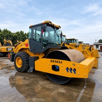 Fournisseur chinois de rouleaux compresseurs XS143J, prix du compresseur de sol de 14 tonnes avec moteur de 103 kW pour la construction de routes et de ponts
