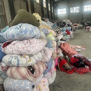 Lote de Ropa de Verano Casual de <span class=keywords><strong>Segunda</strong></span> <span class=keywords><strong>Mano</strong></span>, Ropa Vintage, Zapatos y Bolsos de EE. UU., Artículos Usados de Marca en Paca - Product Image 5