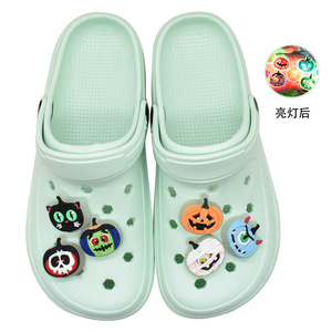 Crocodile Pattern Soft Plastic Drop-molded Detachable Decorative Buckle LED <strong>Light</strong> Customized Color/Size Playing Stress Shoe - Product Image 3