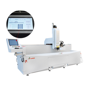 Máquina CNC de Aluminio de 3 Ejes y 13KW para Fabricación de Puertas de Vidrio Minimalistas JUNDE - Product Image 2