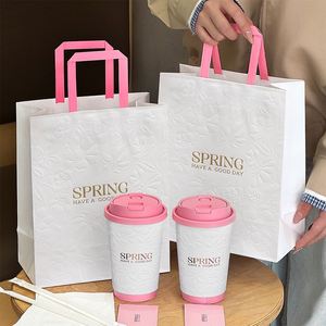 Custom Eco-Friendly <b>Biodegradable</b> Recyclable Disposable Luxury White Cardboard Food <b>Packaging</b> Embossing Paper Bags - Product Image 1