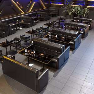 أريكة وطاولة وكراسي إبداعية رائجة للحانات والمطاعم الغربية والنوادي الليلية وقاعات الكاريوكي، مصنوعة من الجلد الصناعي - Product Image 2