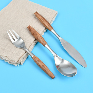 Thời Trang Bán Buôn Đồ Bạc Thép Không Gỉ Beechwood Dao Kéo <span class=keywords><strong>Flatware</strong></span> Set Với Tay Cầm Bằng Gỗ - Product Image 3