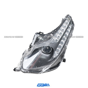 Piezas de Desmontaje de Alta Calidad en Material Original para Faros Delanteros de Auto Ferrari FF 2015 OE 284064 - Product Image 1