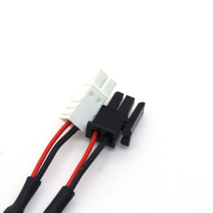 Câble personnalisé Molex 43025-0200 2 broches vers connecteur <span class=keywords><strong>Phoenix</strong></span> 1704853 2P, câble multiconducteur 22 AWG - Product Image 3