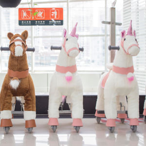 Beliebteste Aufsitz spielzeug Tiere Furry Walking Unicorn & Mechanical Horse Kinder Lieblings spielzeug zum Verkauf - Product Image 1