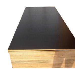 Contrachapado Recubierto de Película de Alta Durabilidad para Encofrados de Hormigón, Material de Construcción de Vietnam, Buen Precio - Product Image 1